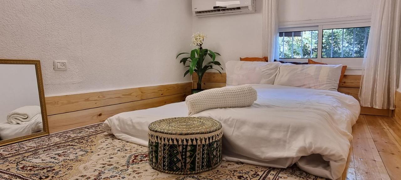 Sanabl Druze Hospitality Bed & Breakfast Ein Kinya Exterior photo