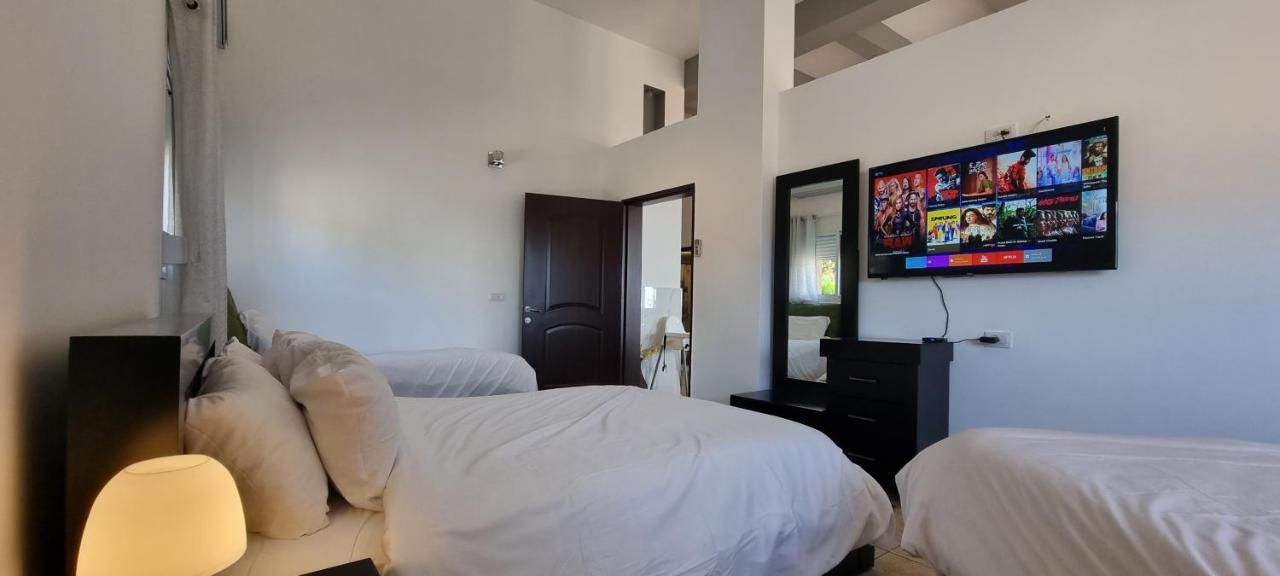 Sanabl Druze Hospitality Bed & Breakfast Ein Kinya Exterior photo